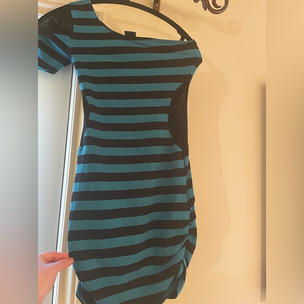 Material girl mini dress🔹